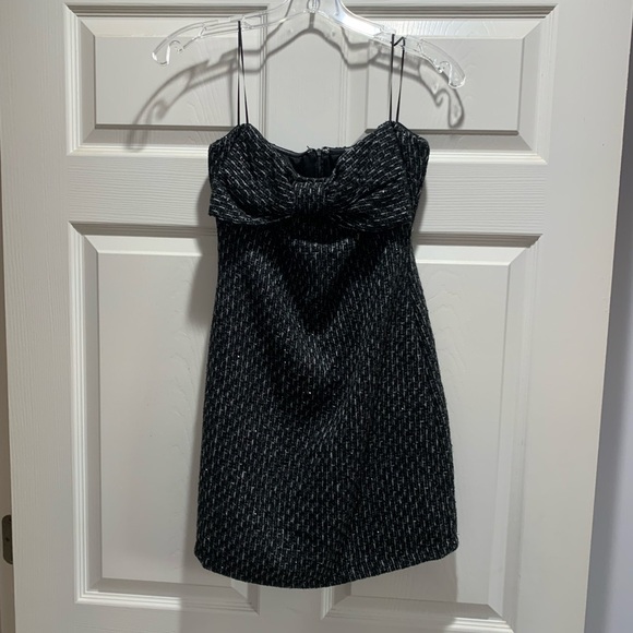 Klesis Dresses & Skirts - Strapless Black Textured Mini Dress